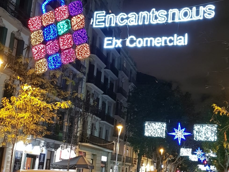 Has vist les Llums de Nadal d'Encantsnous Eix Comercial? (1)