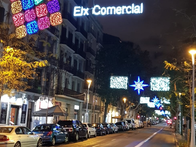Has vist les Llums de Nadal d'Encantsnous Eix Comercial? (2)